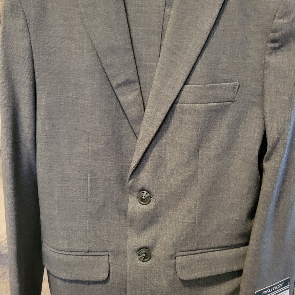 NWT Boys Nautica Sharkskin Suit Size 10